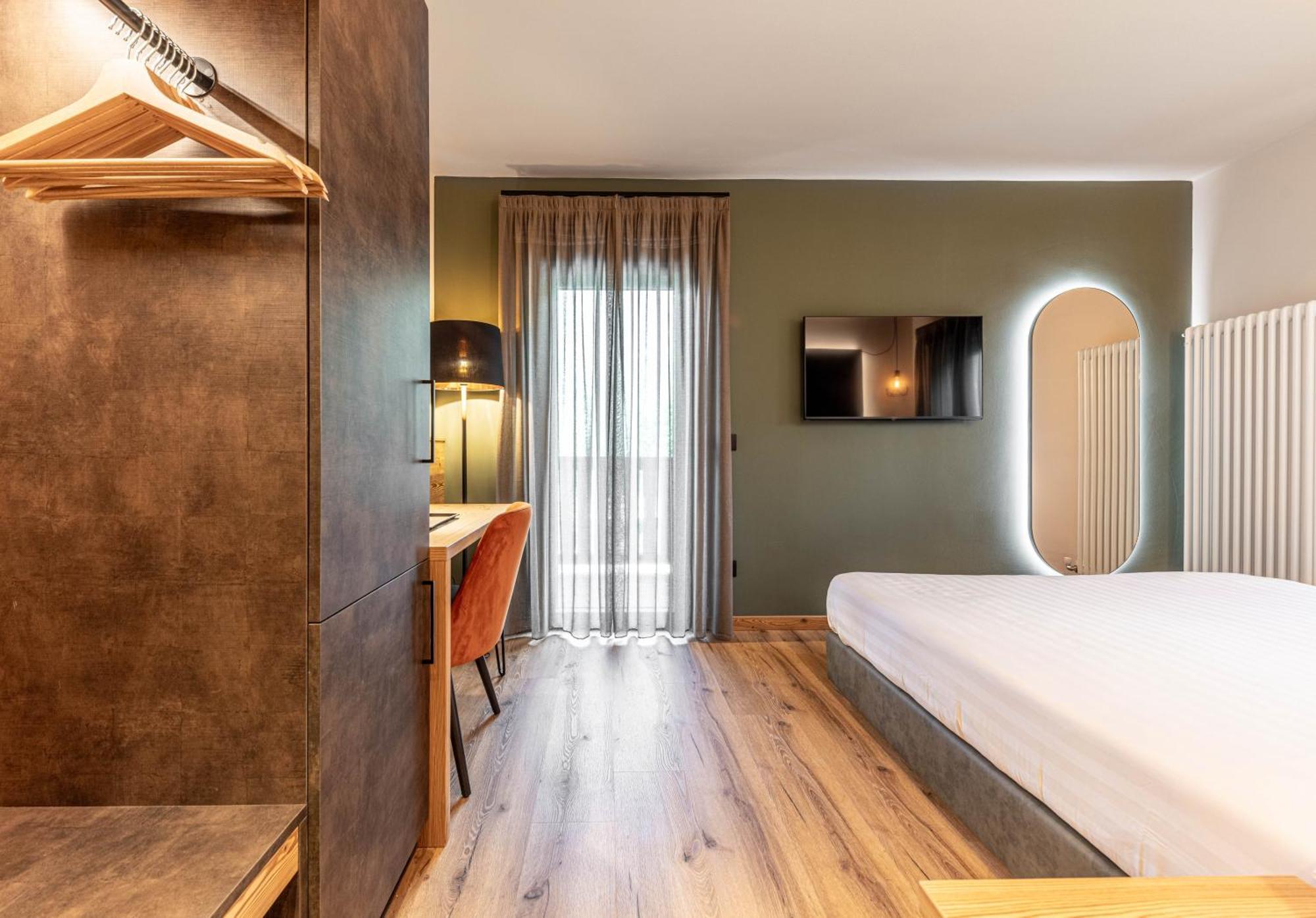 Hotel Laste' Caldes Extérieur photo