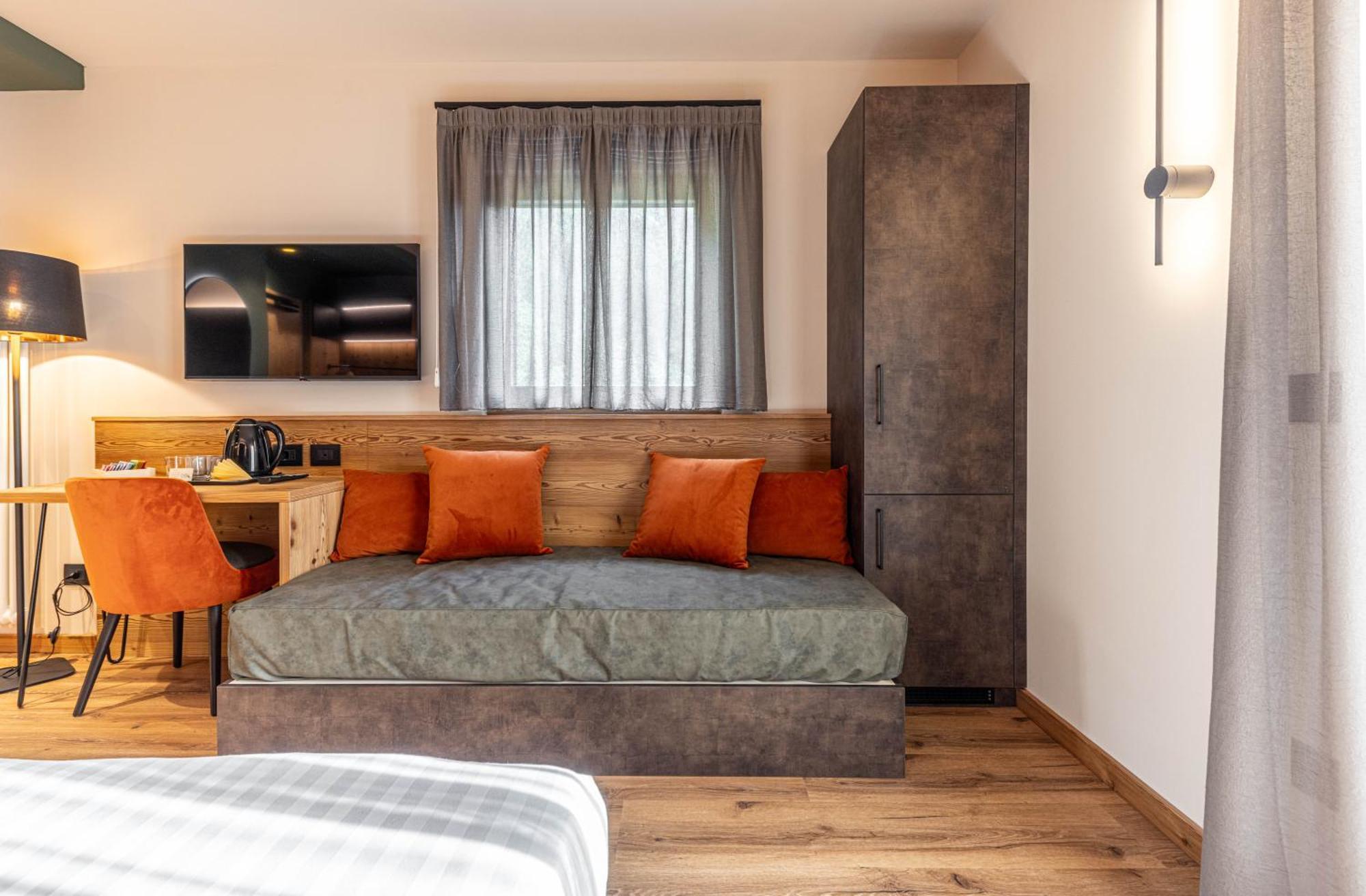 Hotel Laste' Caldes Extérieur photo
