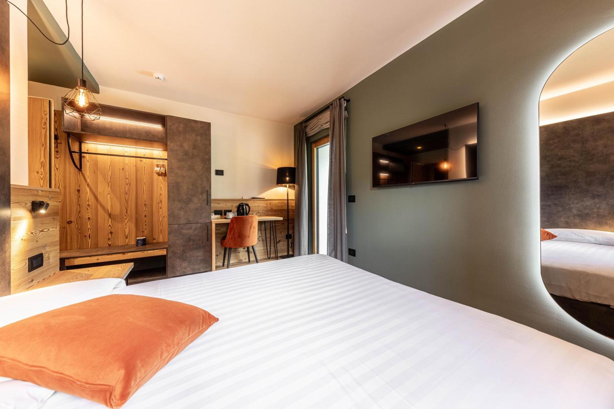 Hotel Laste' Caldes Extérieur photo