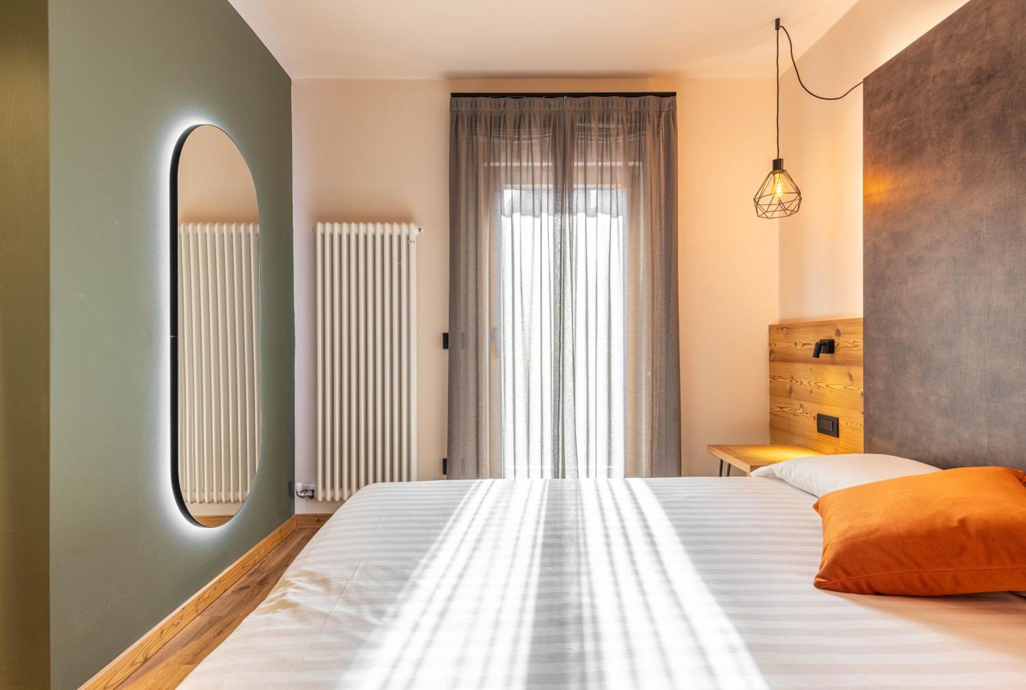 Hotel Laste' Caldes Extérieur photo